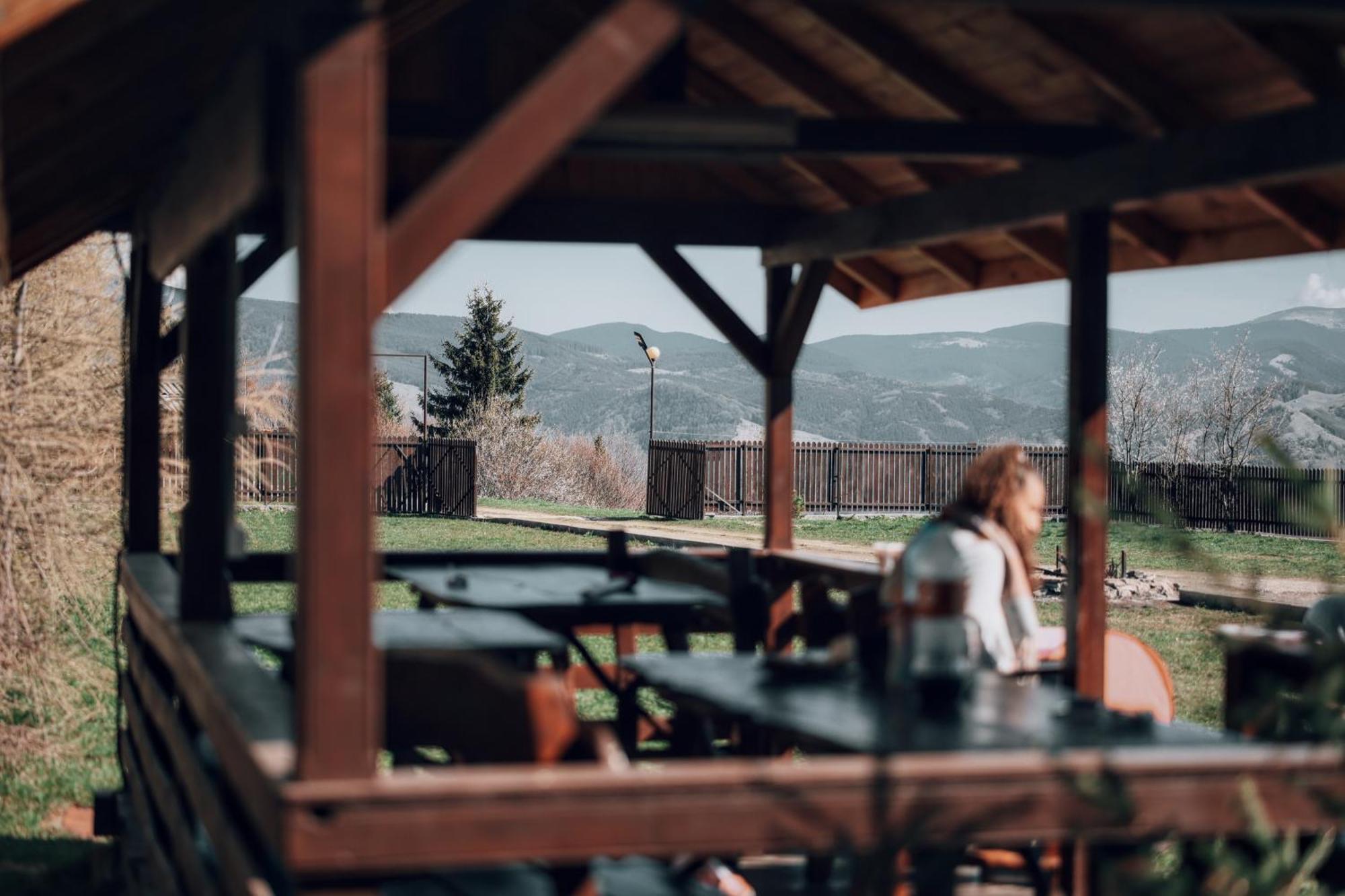 Pensiunea Fantanita Haiducului Ciungetu Exterior foto